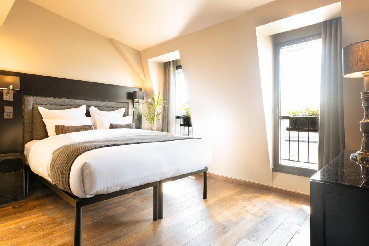 Room Top Floor